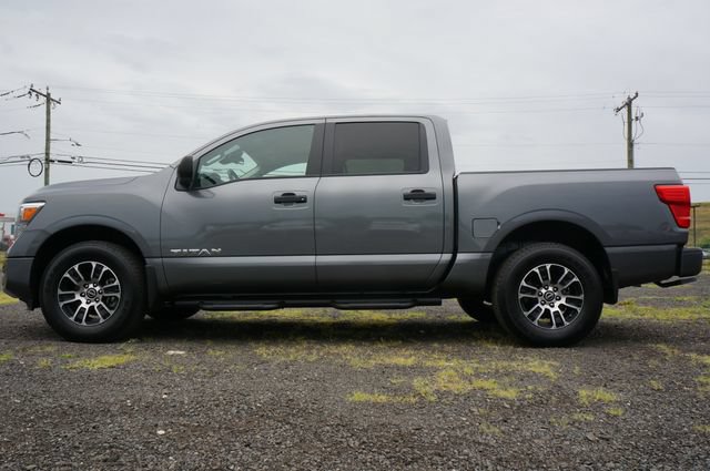 Certified 2024 Nissan Titan SV w/ SV Convenience Package AWD/4WD image 7