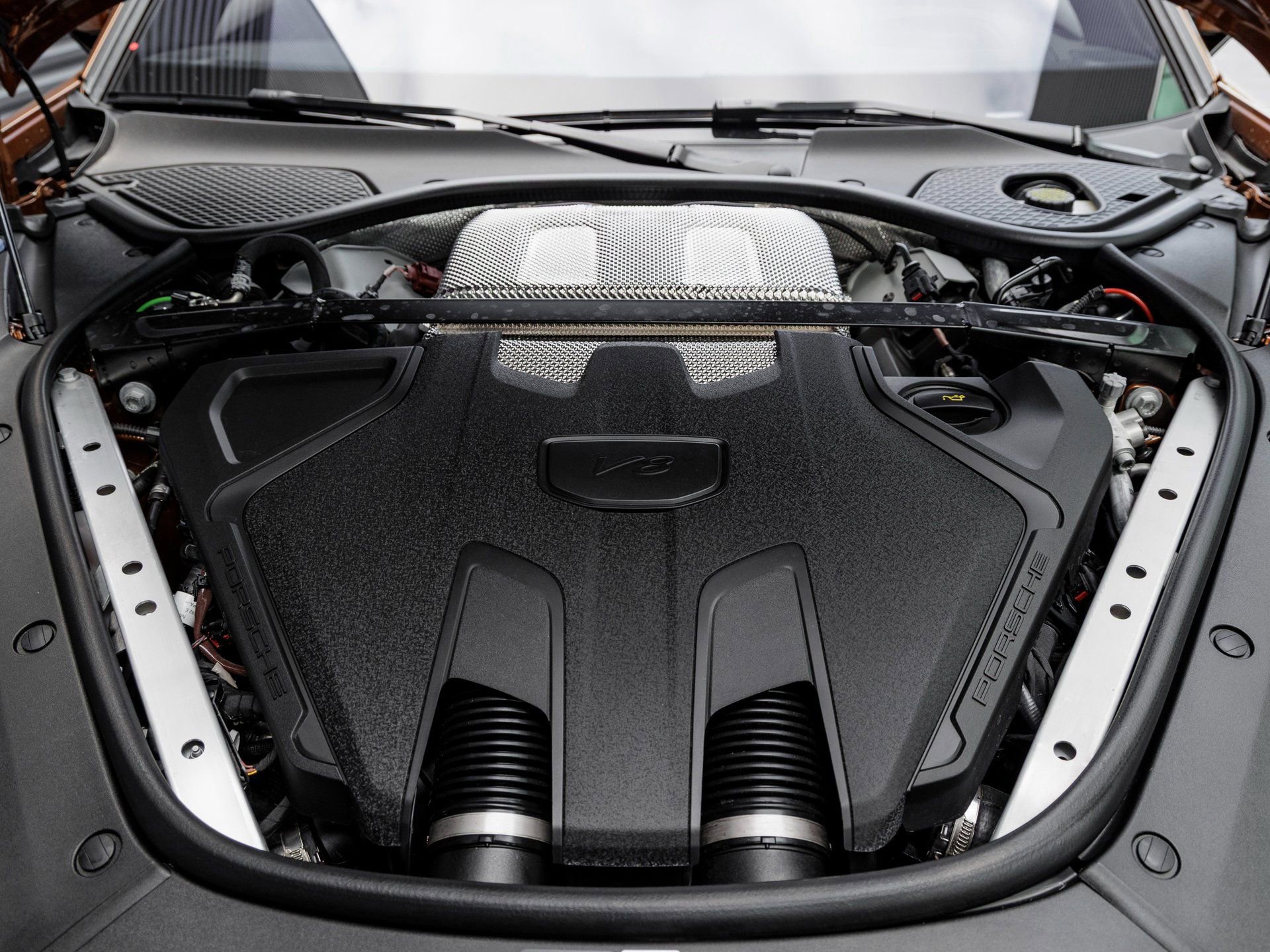 Certified 2025 Porsche Panamera Turbo S image 38