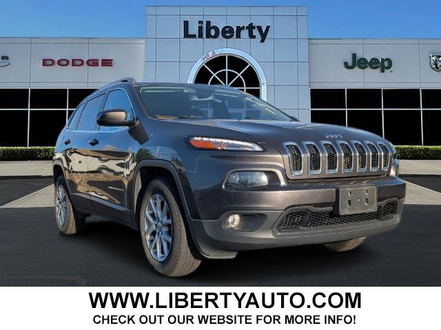 Used 2018 Jeep Cherokee Latitude Plus w/ Cold Weather Group