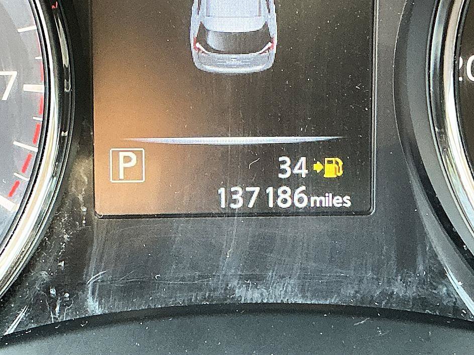 Used 2017 Nissan Rogue S AWD/4WD image 17
