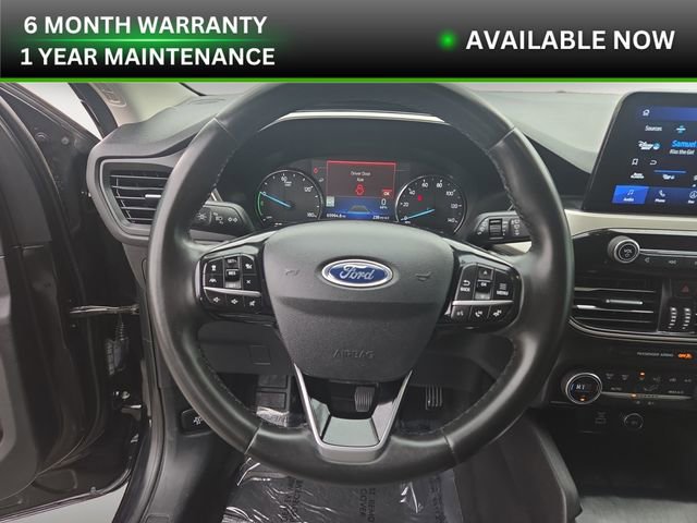 Used 2021 Ford Escape SE w/ SE Sport Appearance Package image 12