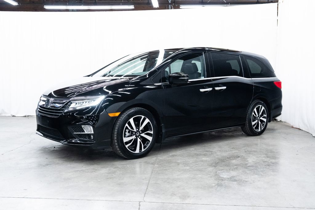 Used 2020 Honda Odyssey Elite image 3