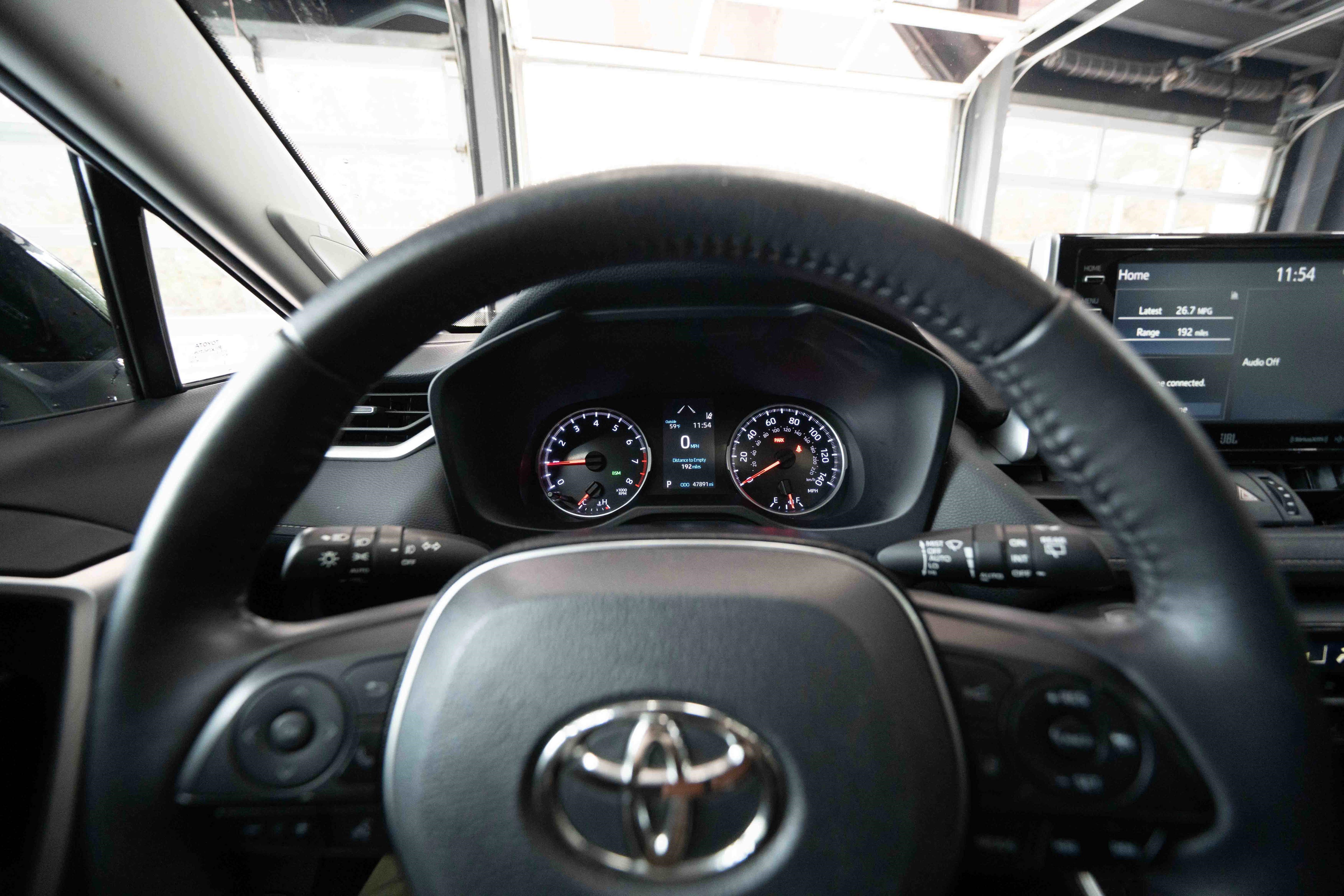 Used 2021 Toyota RAV4 XLE Premium image 15
