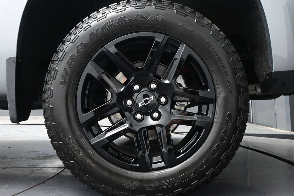 Used 2026 Chevrolet Silverado 1500 RST AWD/4WD image 32
