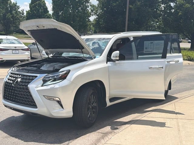 Used 2023 Lexus GX 460 Premium w/ Premium Package AWD/4WD image 10