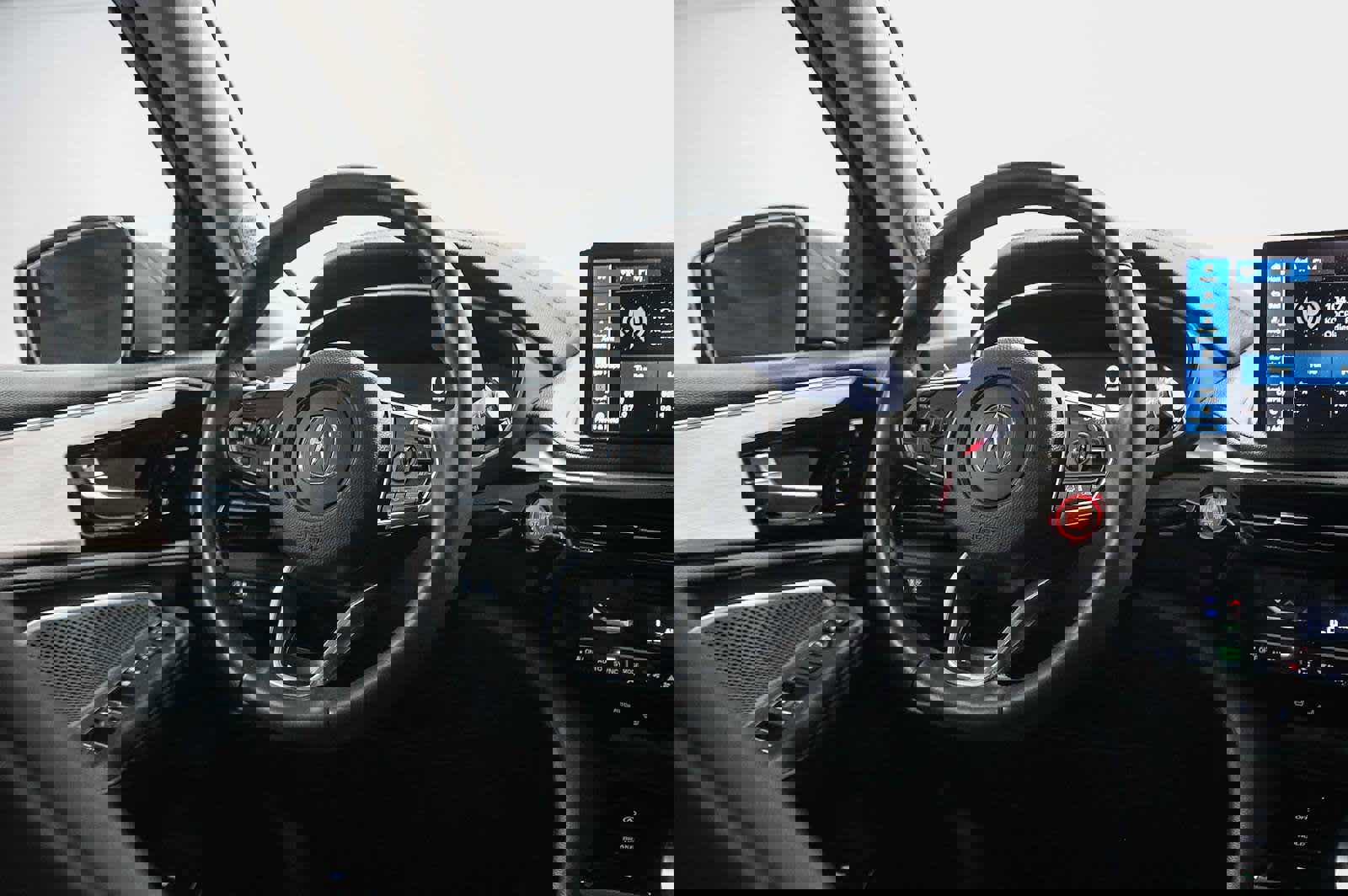 Used 2025 Acura MDX SH-AWD image 14