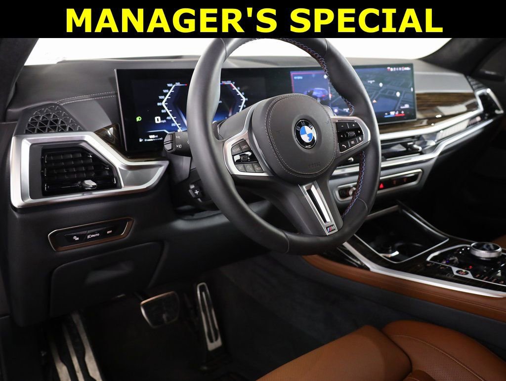 Used 2026 BMW X7 M60i AWD/4WD image 31