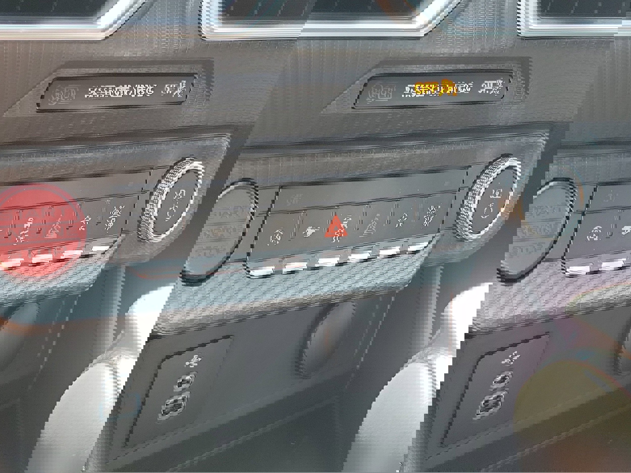 New 2025 Ford Mustang GT Premium w/ 60th Anniversary Package image 27