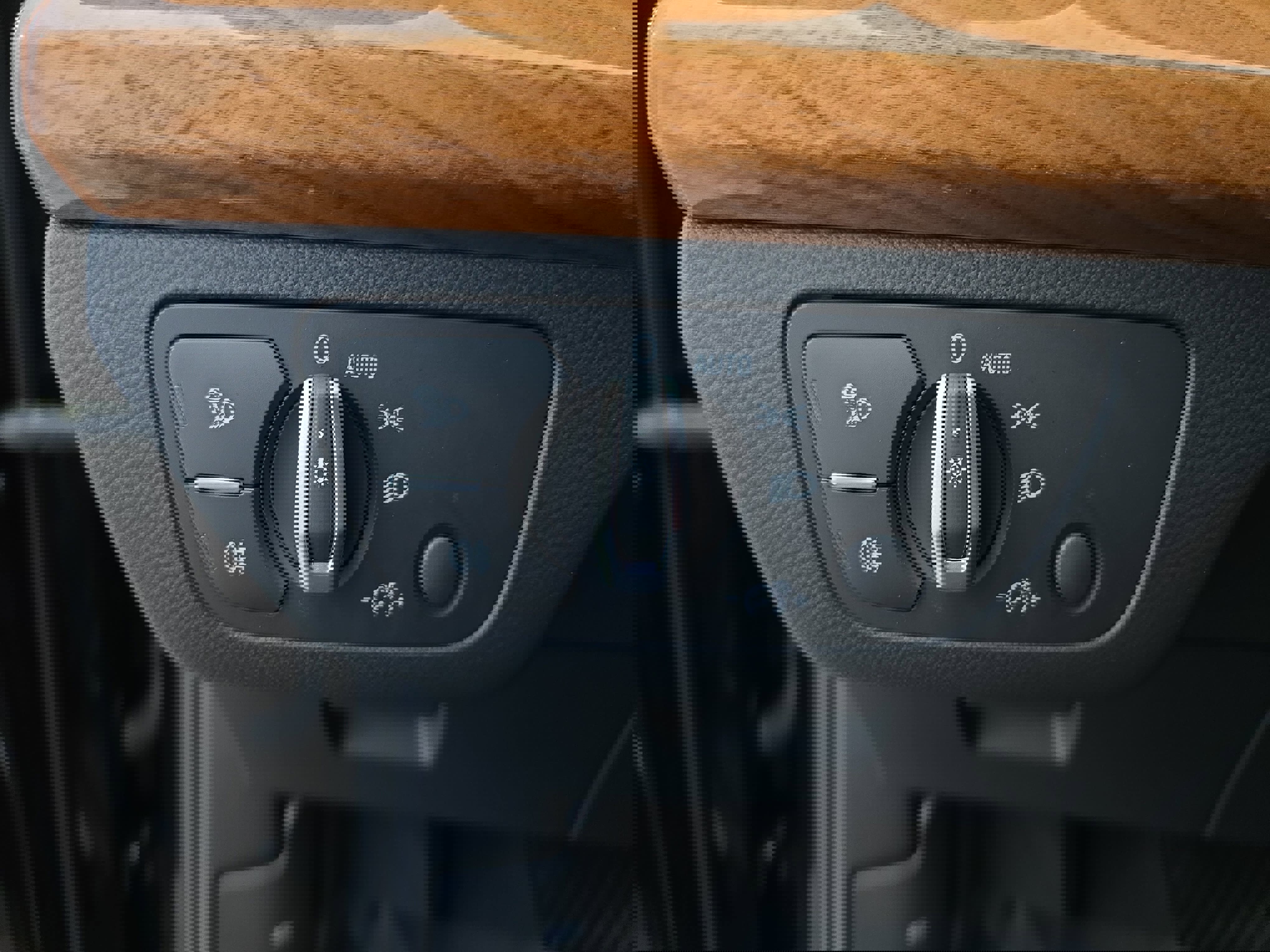 Used 2022 Audi Q5 2.0T Premium w/ Convenience Package image 26