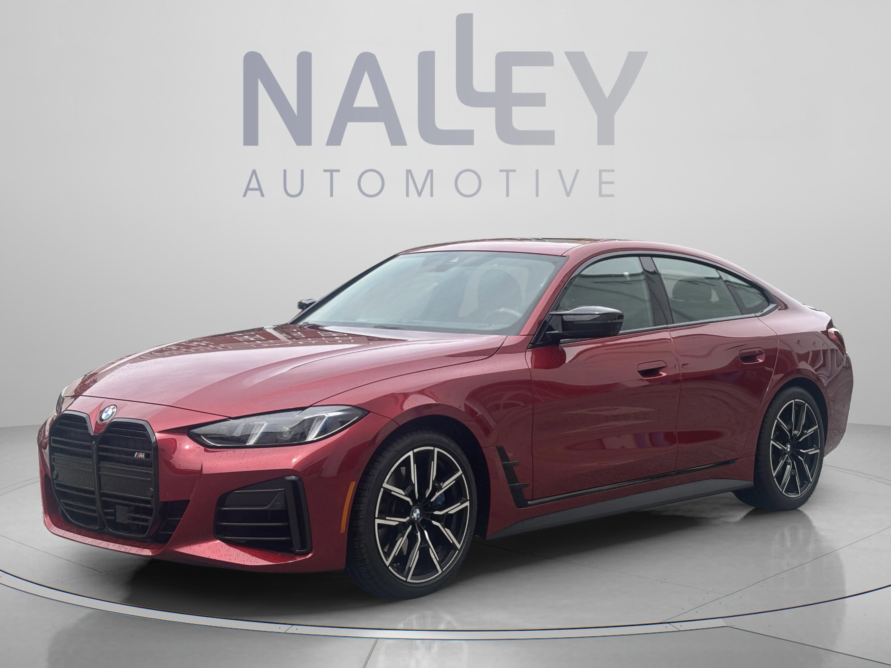 Used 2025 BMW M440i RWD image 1