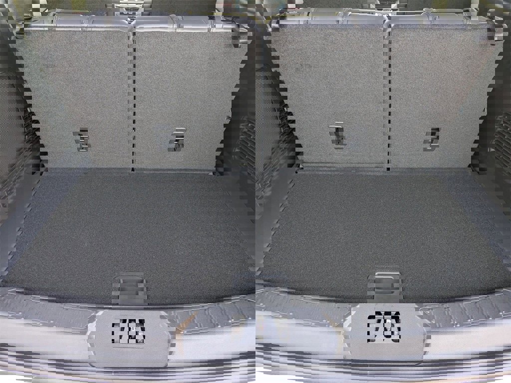 New 2026 Ford Explorer ST image 7