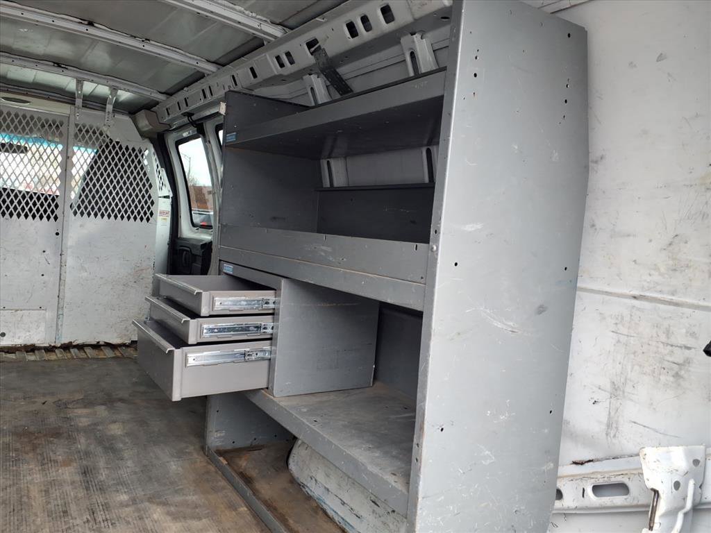 Used 2013 Chevrolet Express 3500 Extended image 10