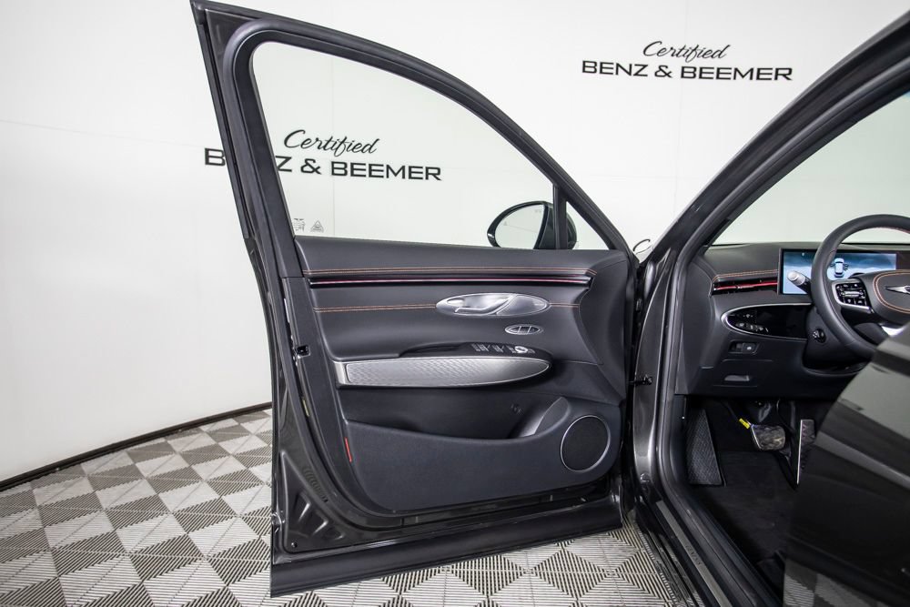 Used 2026 Genesis GV70 2.5T Sport Prestige AWD/4WD image 21