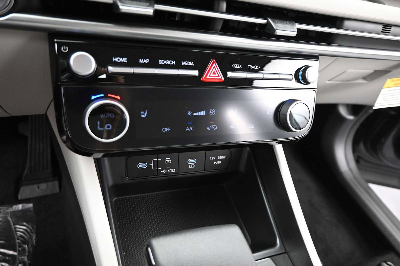 New 2026 Hyundai Tucson SEL Plus AWD/4WD image 18