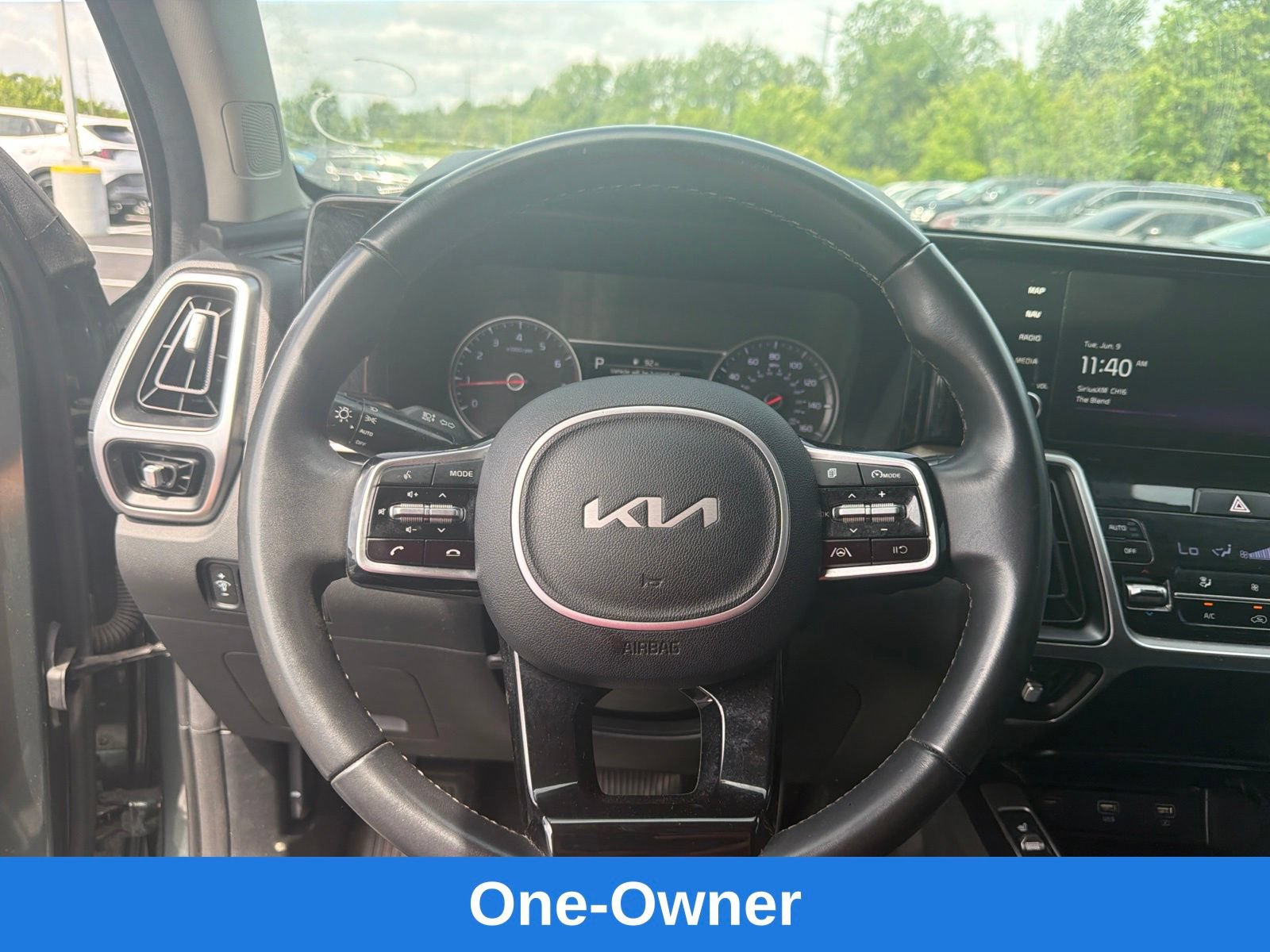 Used 2022 Kia Sorento S w/ Panoramic Sunroof Package AWD/4WD image 13