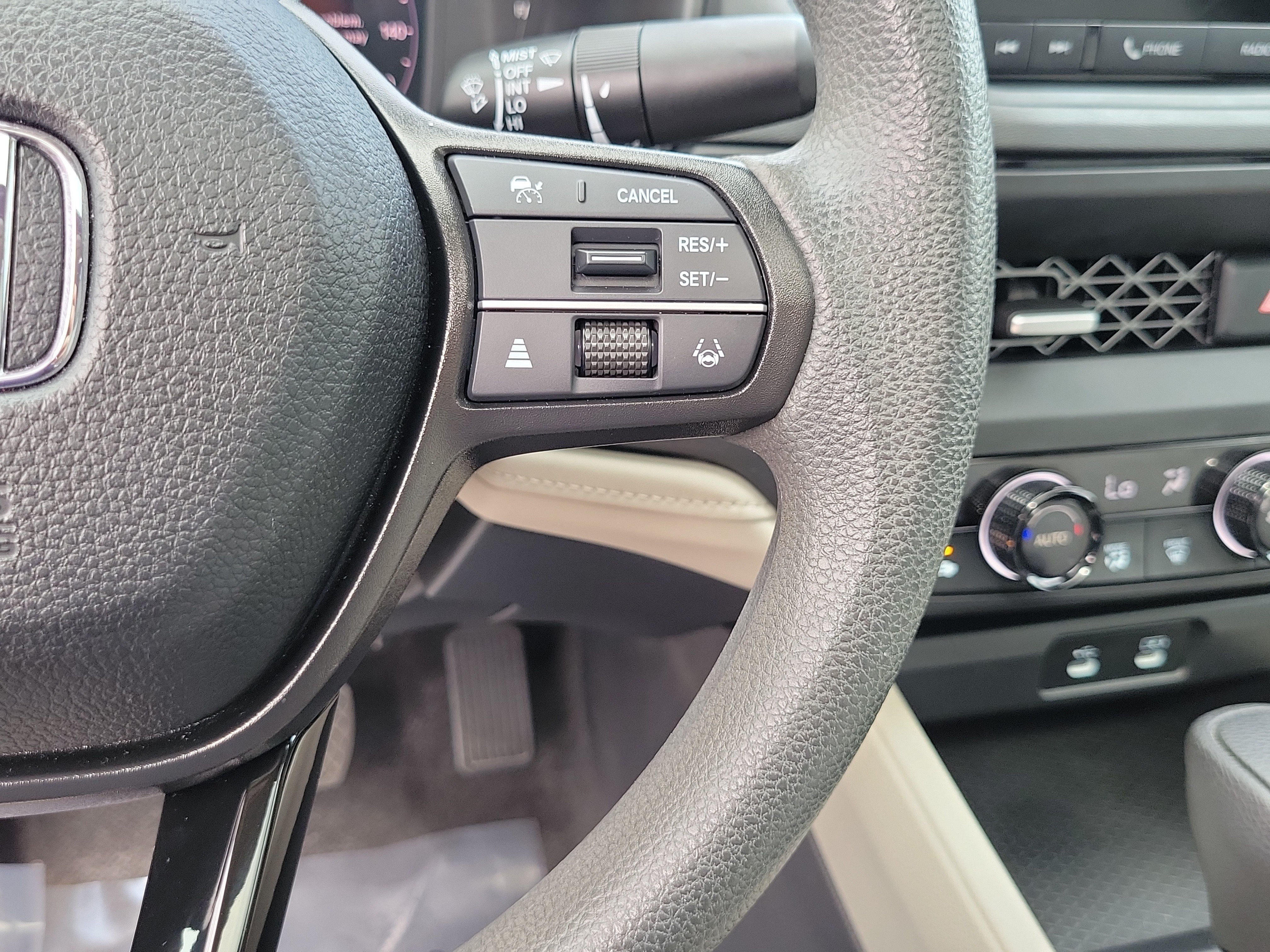 Used 2024 Honda Accord EX image 19