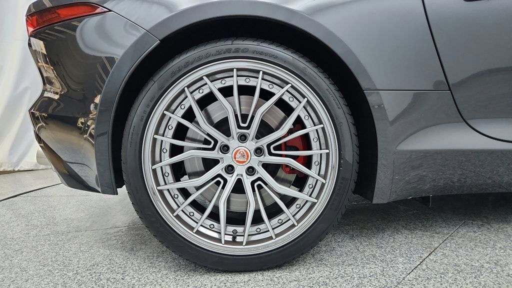 Used 2023 Jaguar F-TYPE Coupe image 13