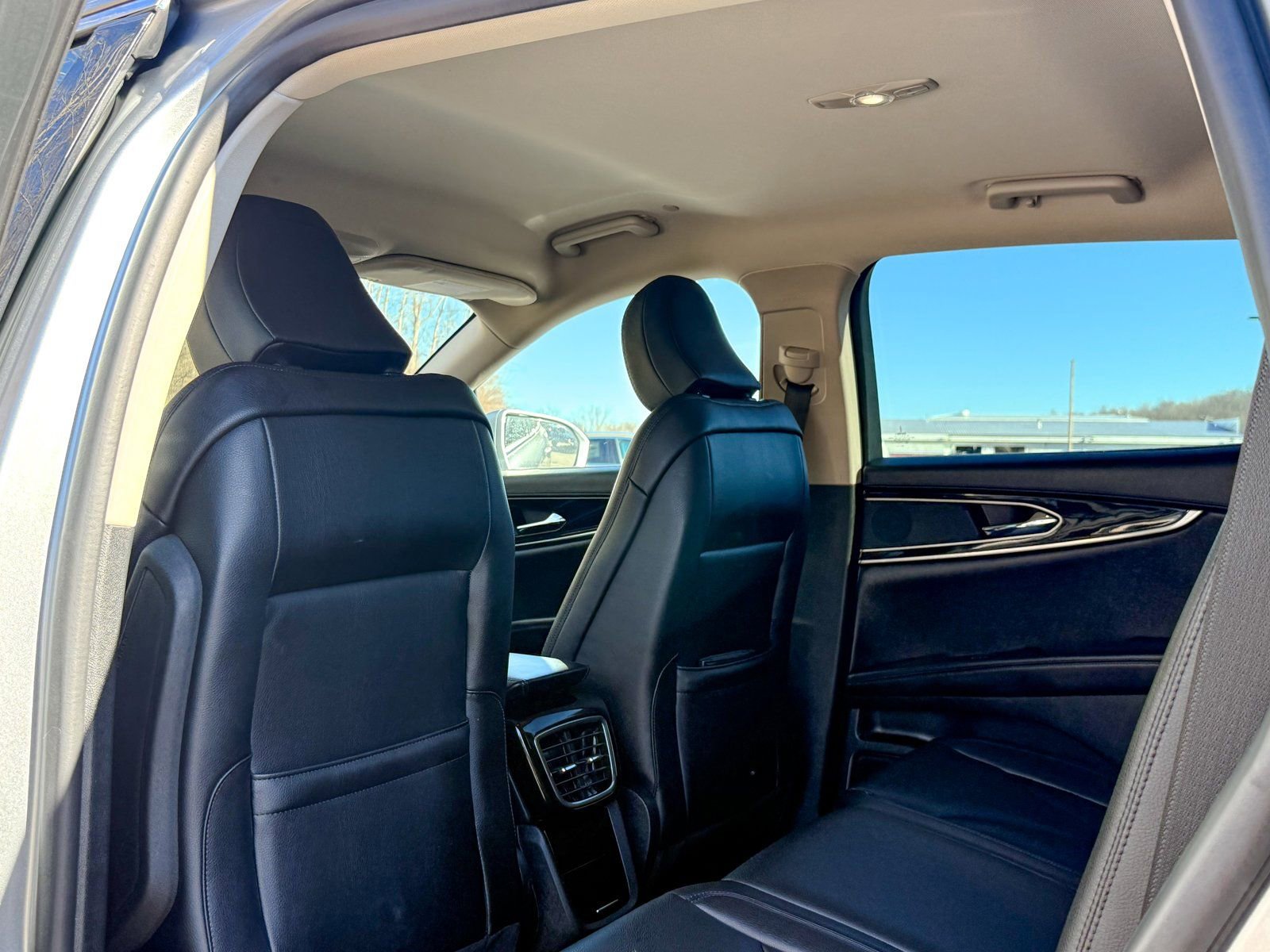 Certified 2023 Lincoln Nautilus AWD w/ Premium Package image 20