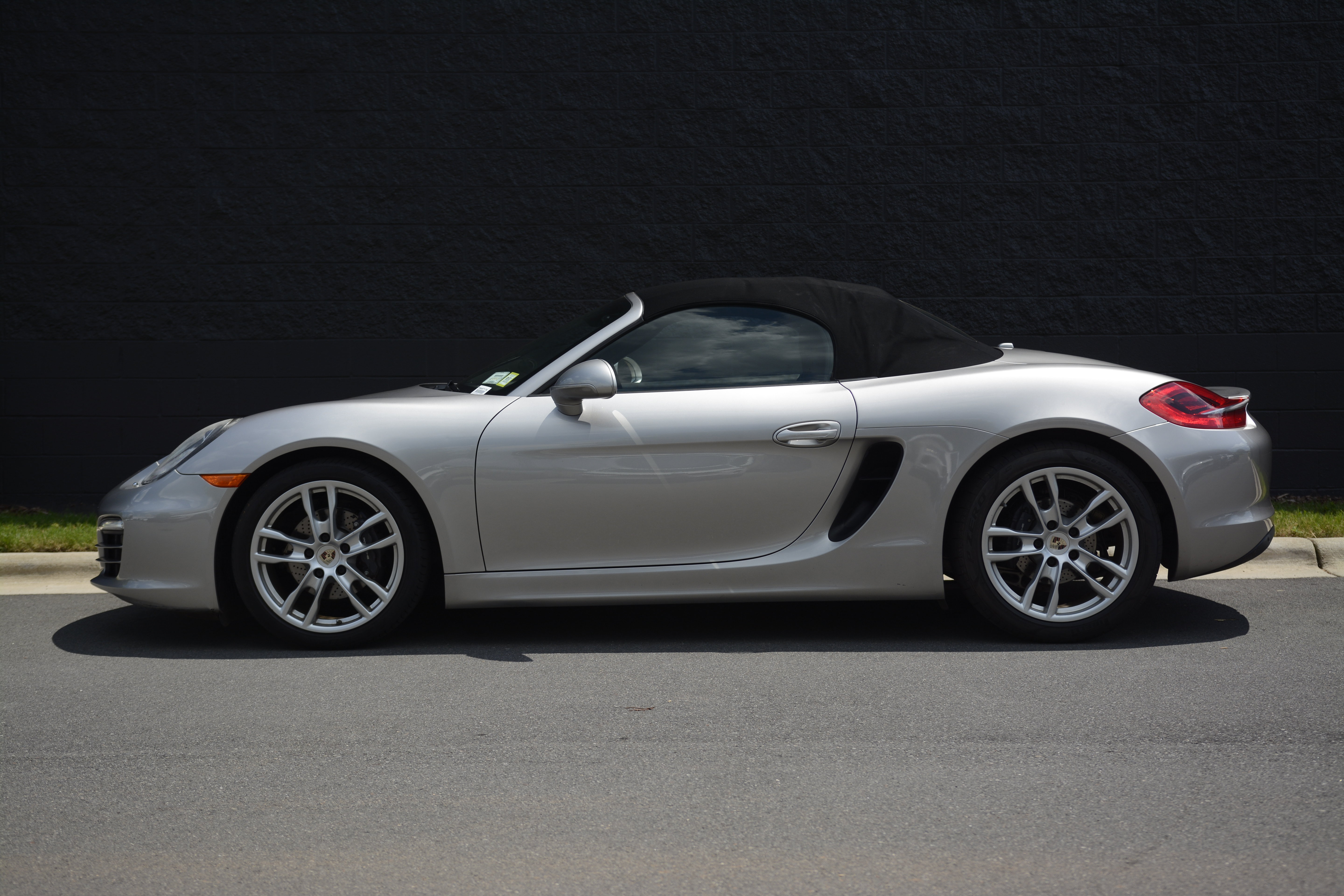 Used 2013 Porsche Boxster RWD image 2