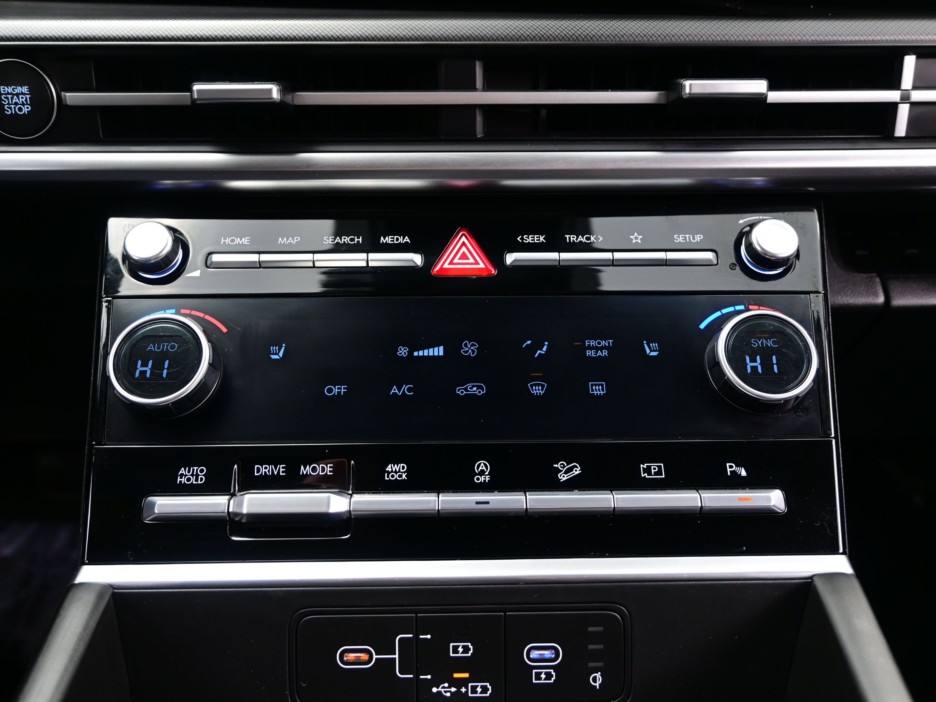 Used 2025 Hyundai Santa Fe XRT image 22