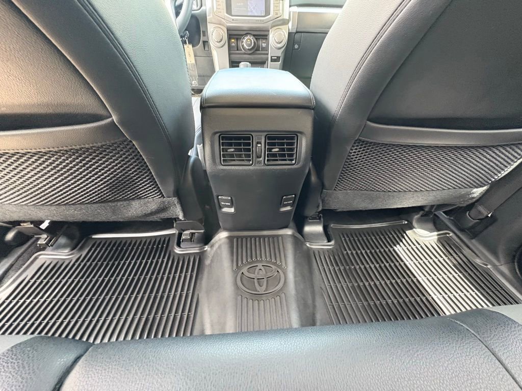 Used 2019 Toyota 4Runner SR5 Premium AWD/4WD image 30