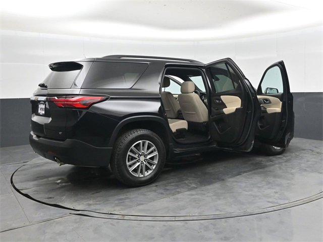 Used 2022 Chevrolet Traverse LT image 47