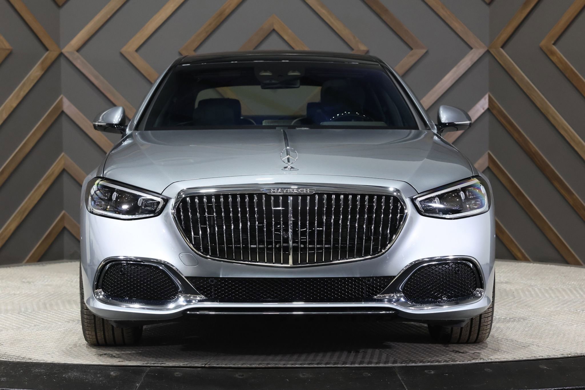 Used 2024 Mercedes-Benz Maybach S 580 4MATIC image 9