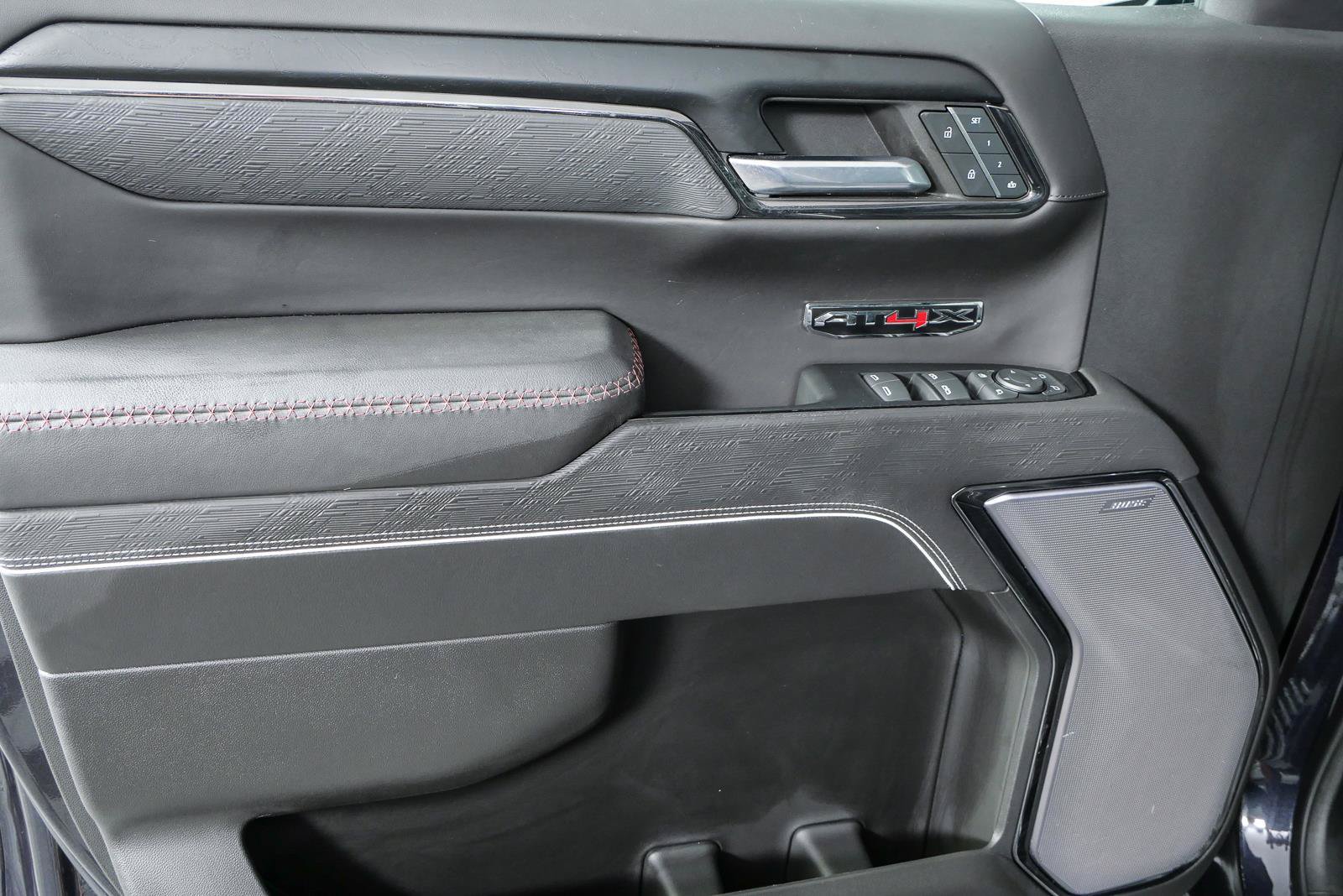 Certified 2024 GMC Sierra 1500 AT4X w/ AT4X AEV Edition AWD/4WD image 6