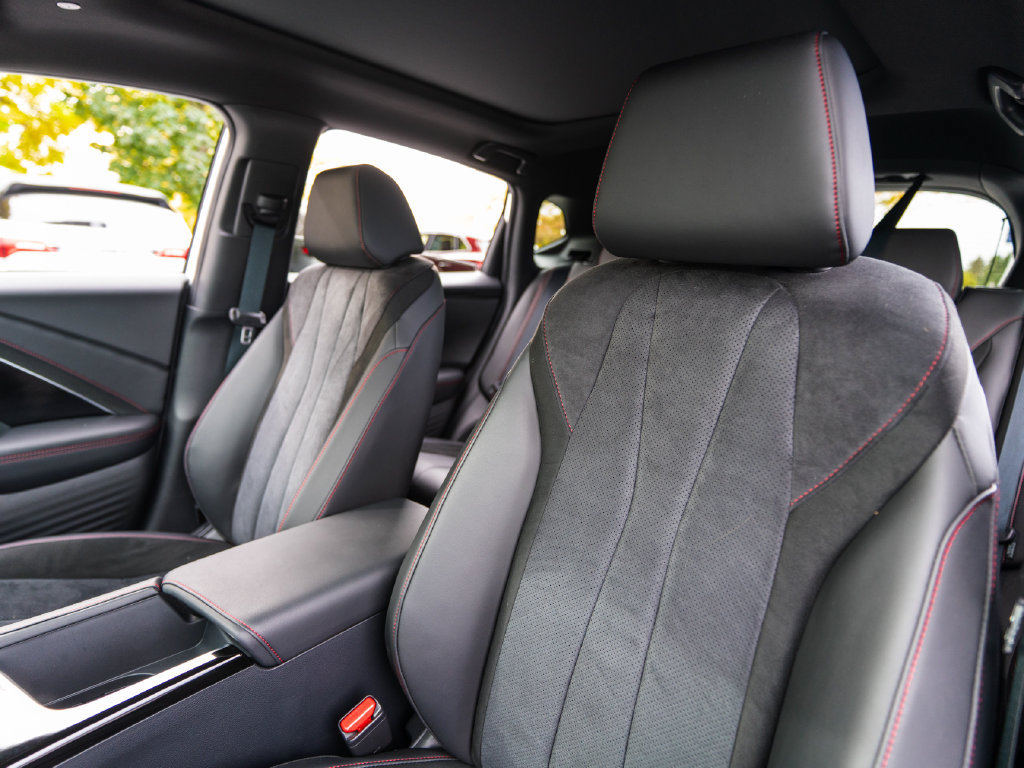 Certified 2025 Acura ADX A-Spec AWD/4WD image 8
