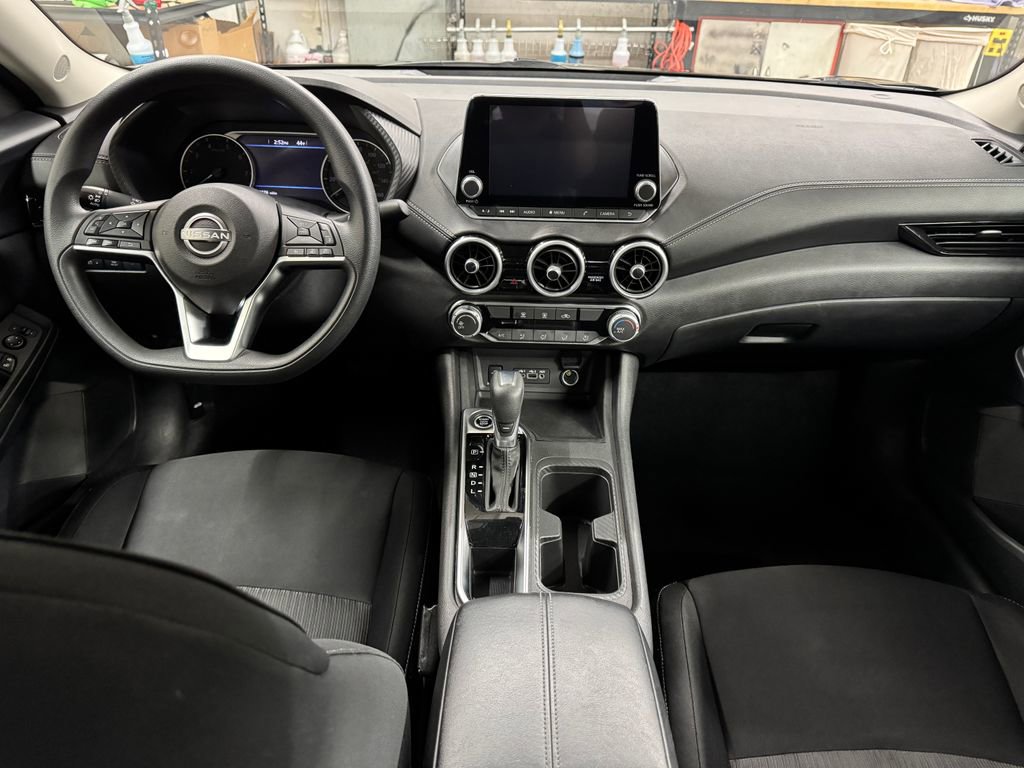 Used 2024 Nissan Sentra SV image 17