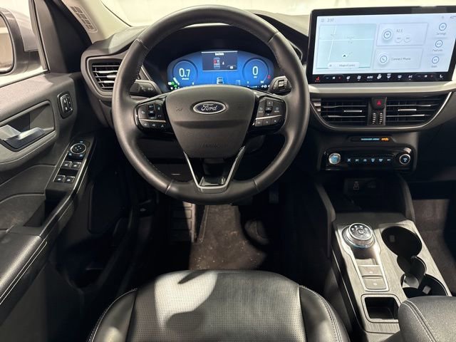Used 2024 Ford Escape Platinum image 8