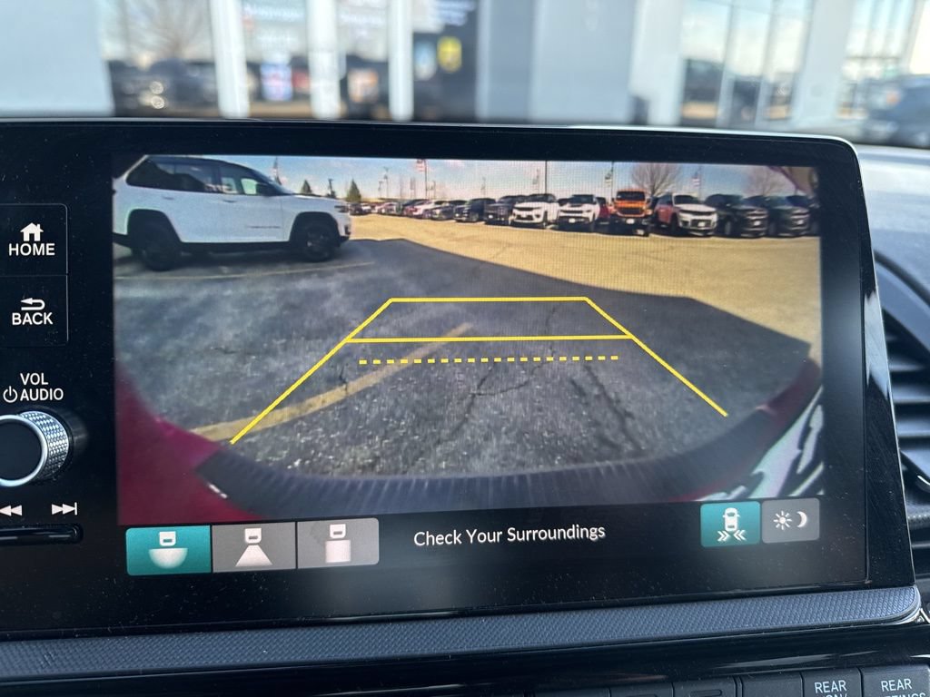 Used 2025 Honda Odyssey Sport-L image 21
