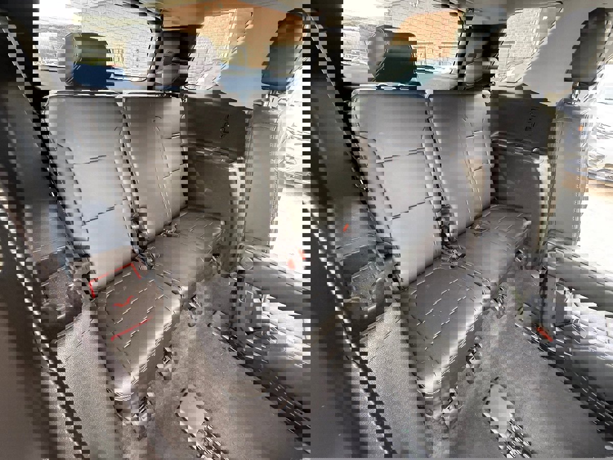 Used 2019 Chevrolet Traverse Premier w/ Redline Edition image 21