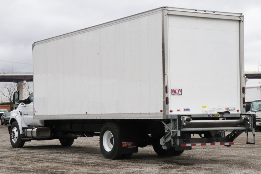 New 2026 Ford F750 2WD Regular Cab Super Duty image 3