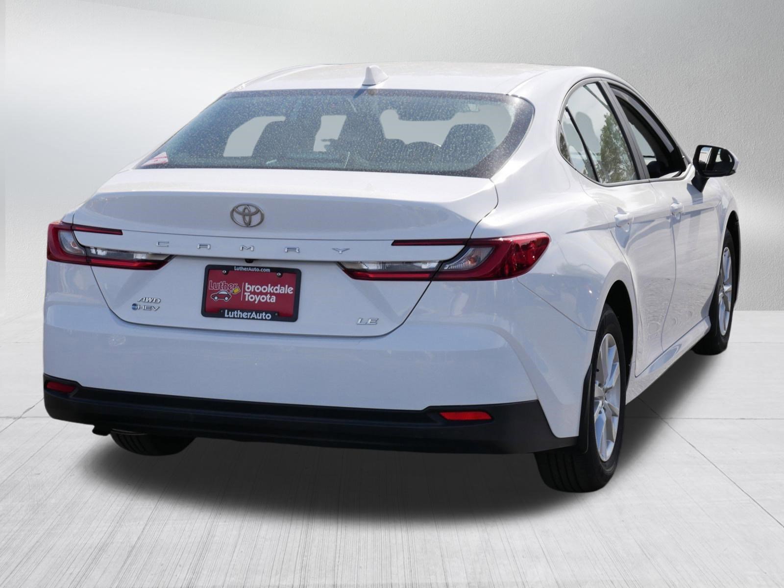 Used 2025 Toyota Camry LE w/ Convenience Package AWD/4WD image 6
