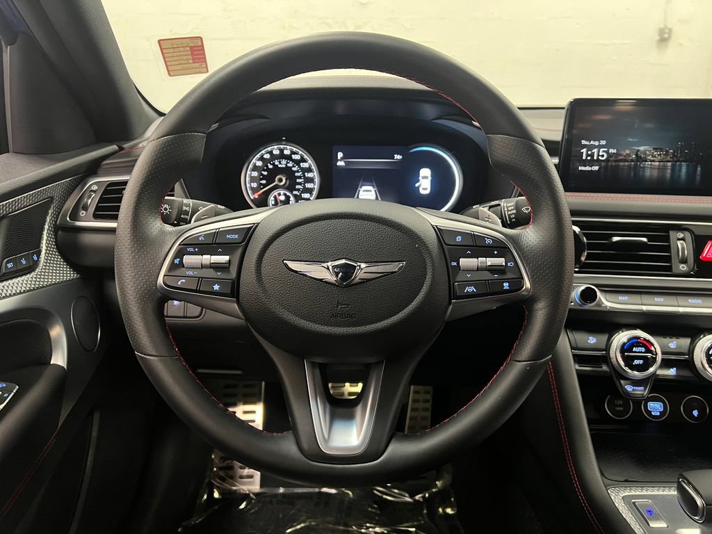 Used 2023 Genesis G70 2.0T w/ Sport Prestige Package RWD image 16
