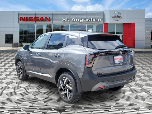 Certified 2025 Nissan Kicks SV FWD image 4