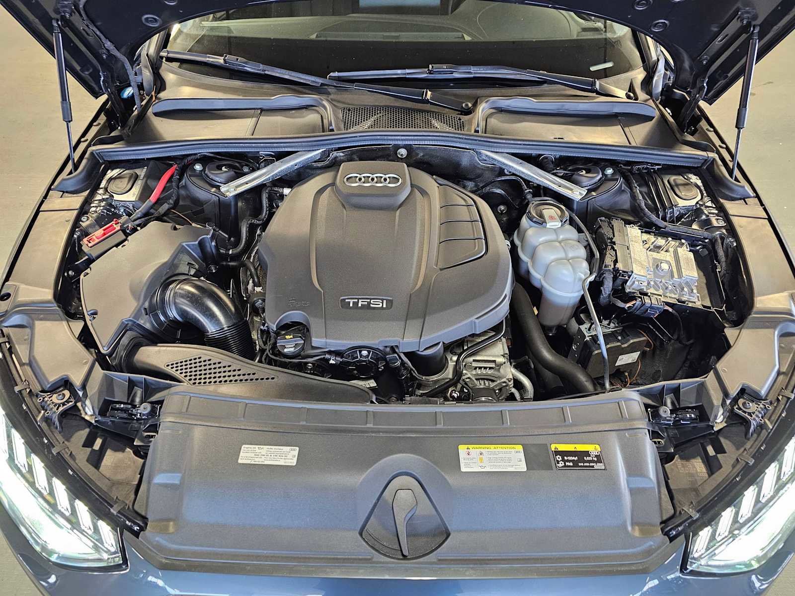 Used 2020 Audi A4 2.0T allroad Premium Plus AWD/4WD image 9