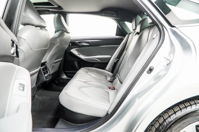 Used 2021 Toyota Avalon XLE w/ Moonroof Package image 42