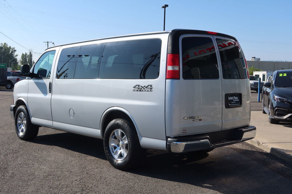 Used 2014 Chevrolet Express 1500 LT w/ LT Preferred Equipment Group image 4