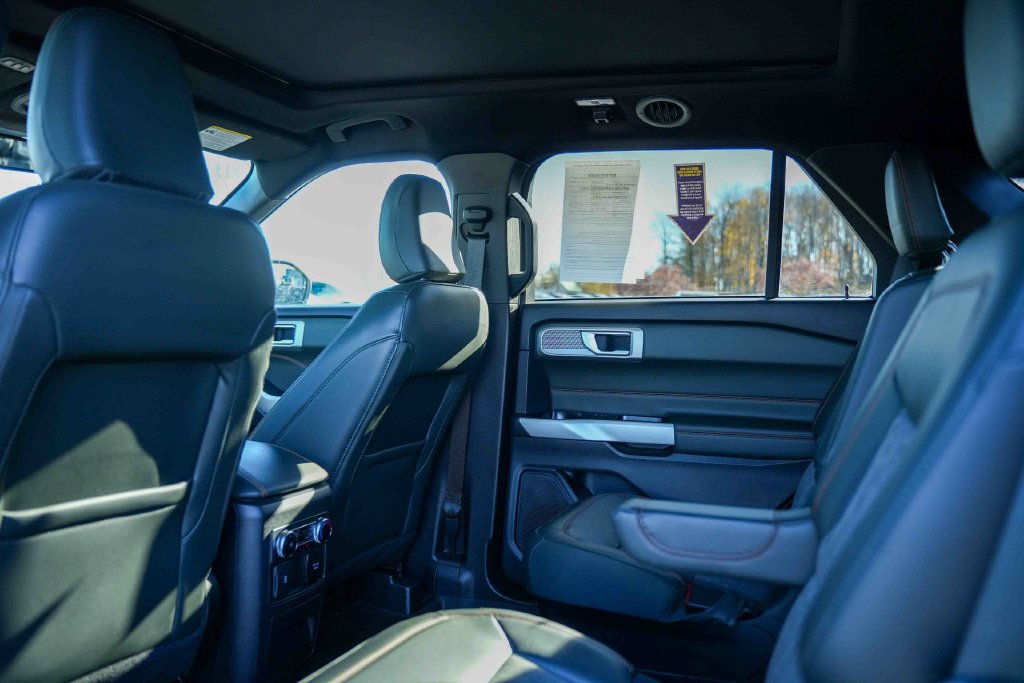Used 2024 Ford Explorer Timberline w/ Timberline Technology Package AWD/4WD image 28