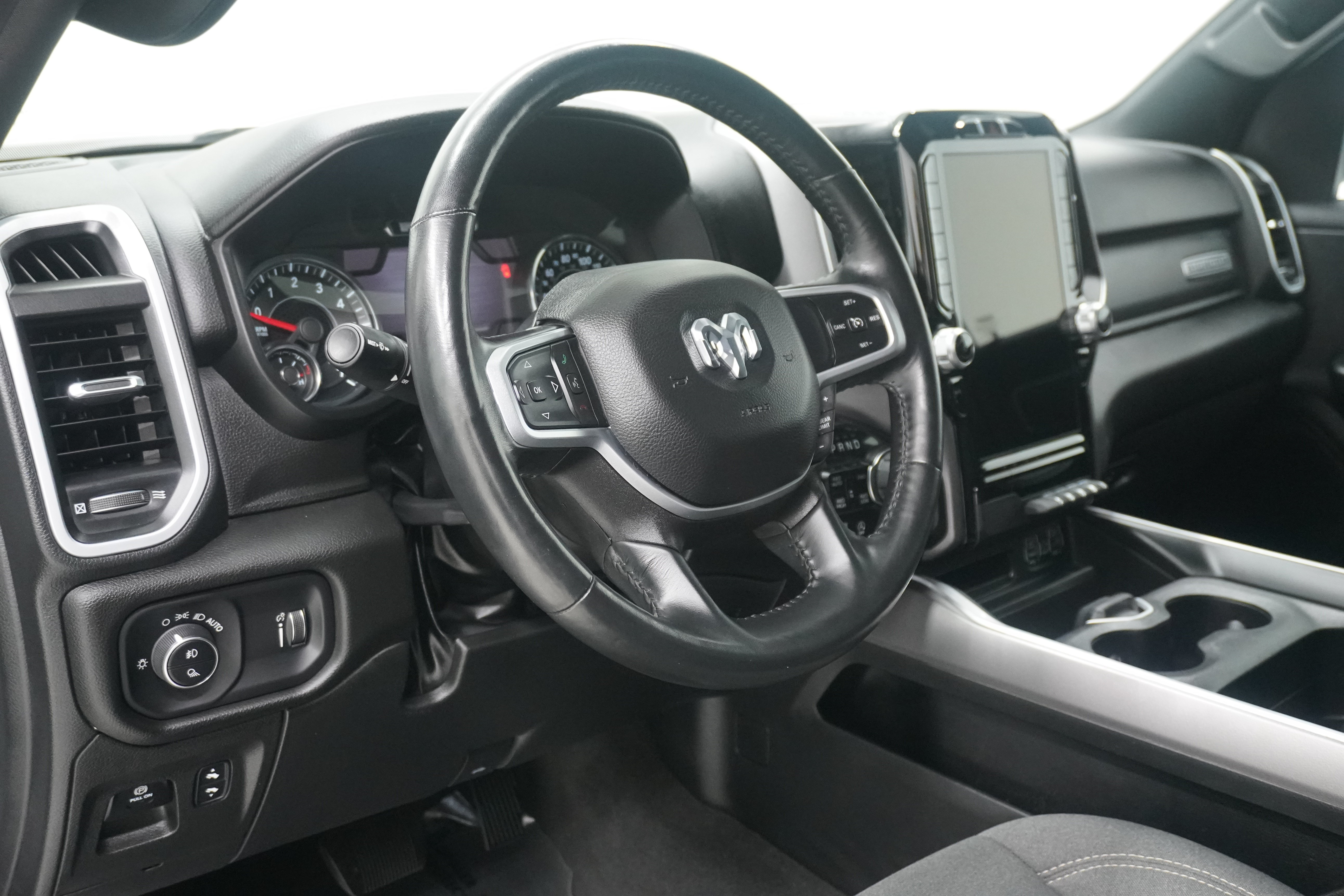 Used 2023 RAM 1500 Big Horn AWD/4WD image 10