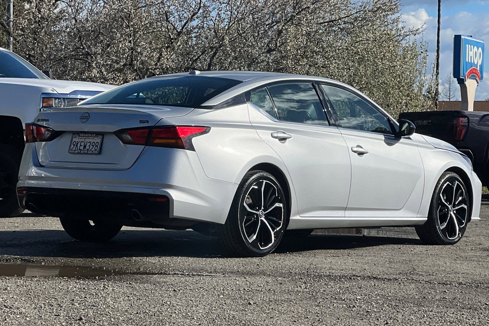 Used 2024 Nissan Altima 2.5 SR image 4