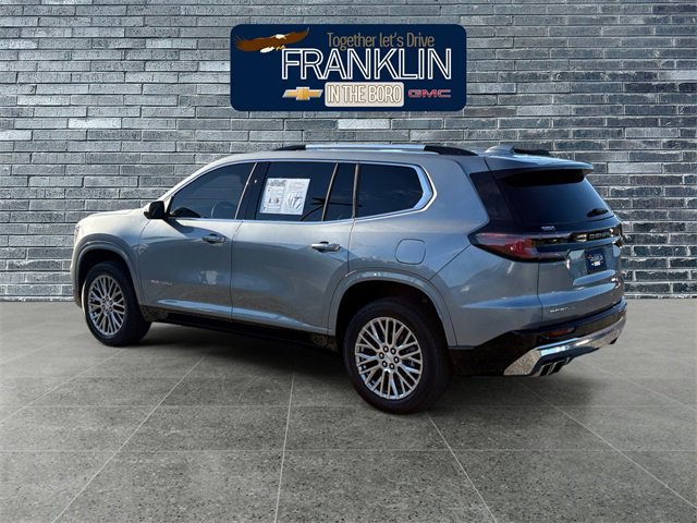 Used 2025 GMC Acadia Denali image 3