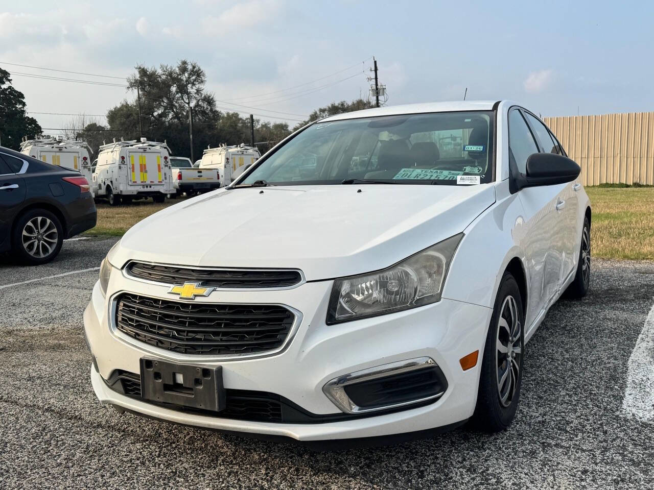 Used 2015 Chevrolet Cruze LS image 10