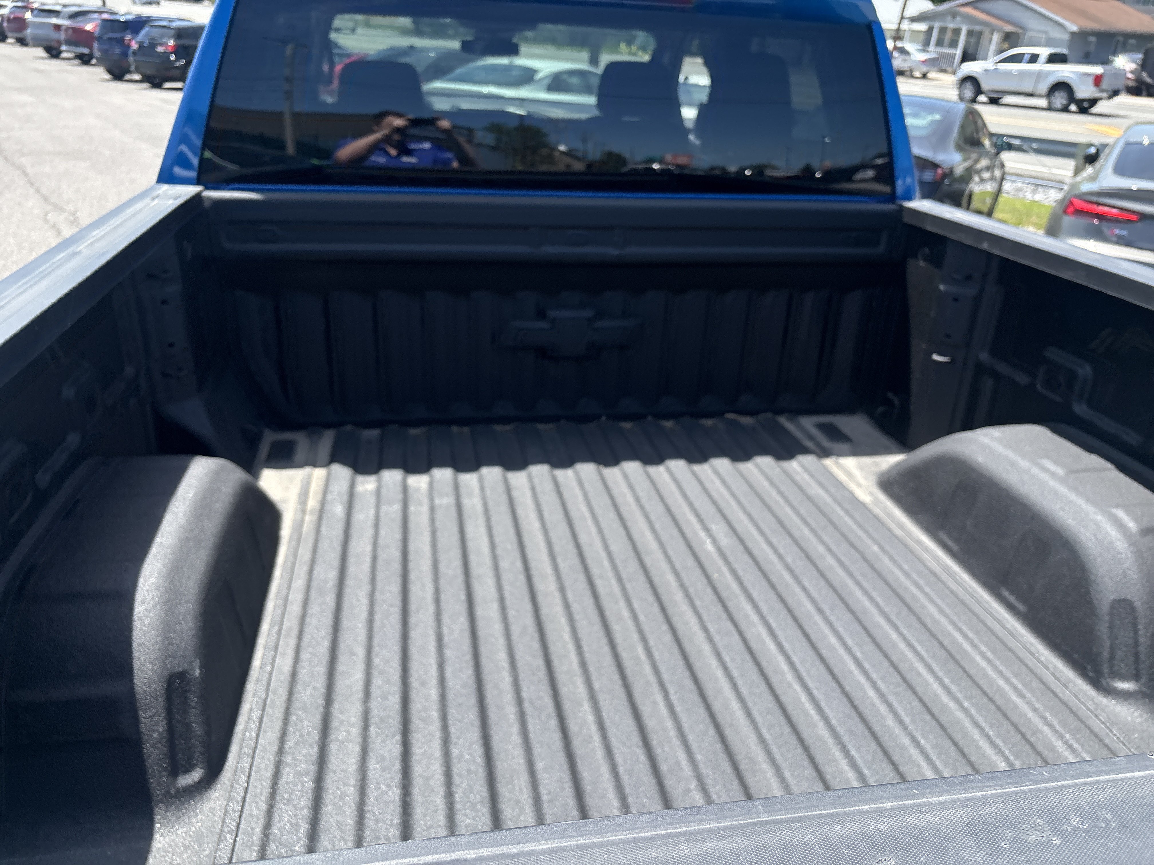 Used 2024 Chevrolet Silverado 1500 RST AWD/4WD image 5