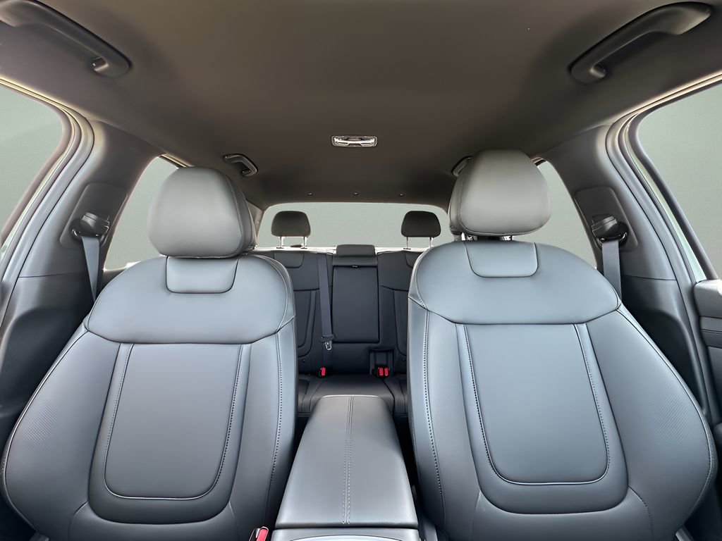 New 2025 Hyundai Santa Cruz SEL image 10