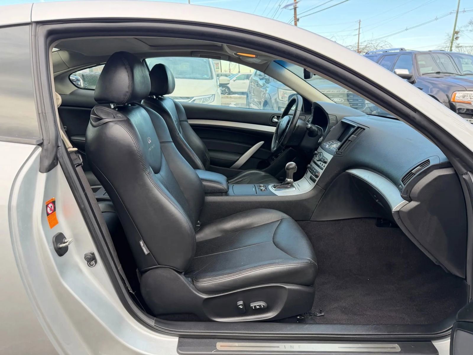 Used 2009 INFINITI G37 x Coupe w/ Premium Pkg image 21