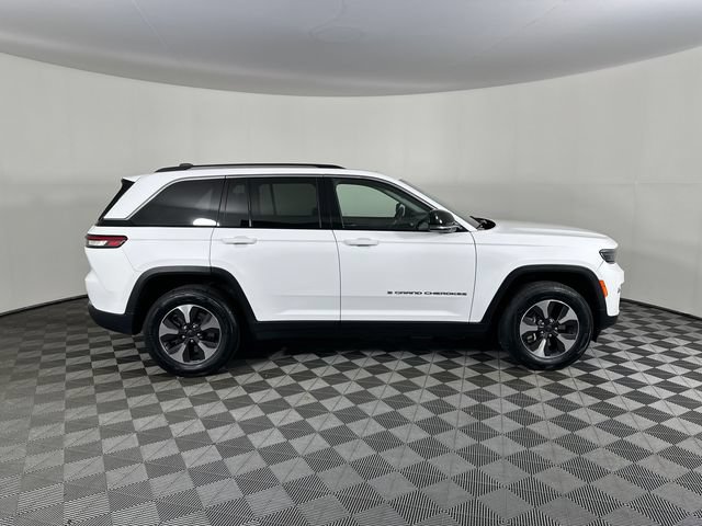 Used 2023 Jeep Grand Cherokee 4WD 4xe image 26