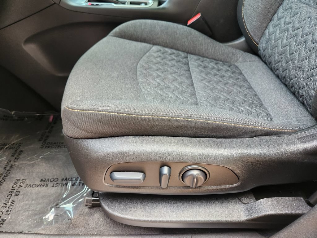 Used 2022 Chevrolet Equinox LT FWD image 14
